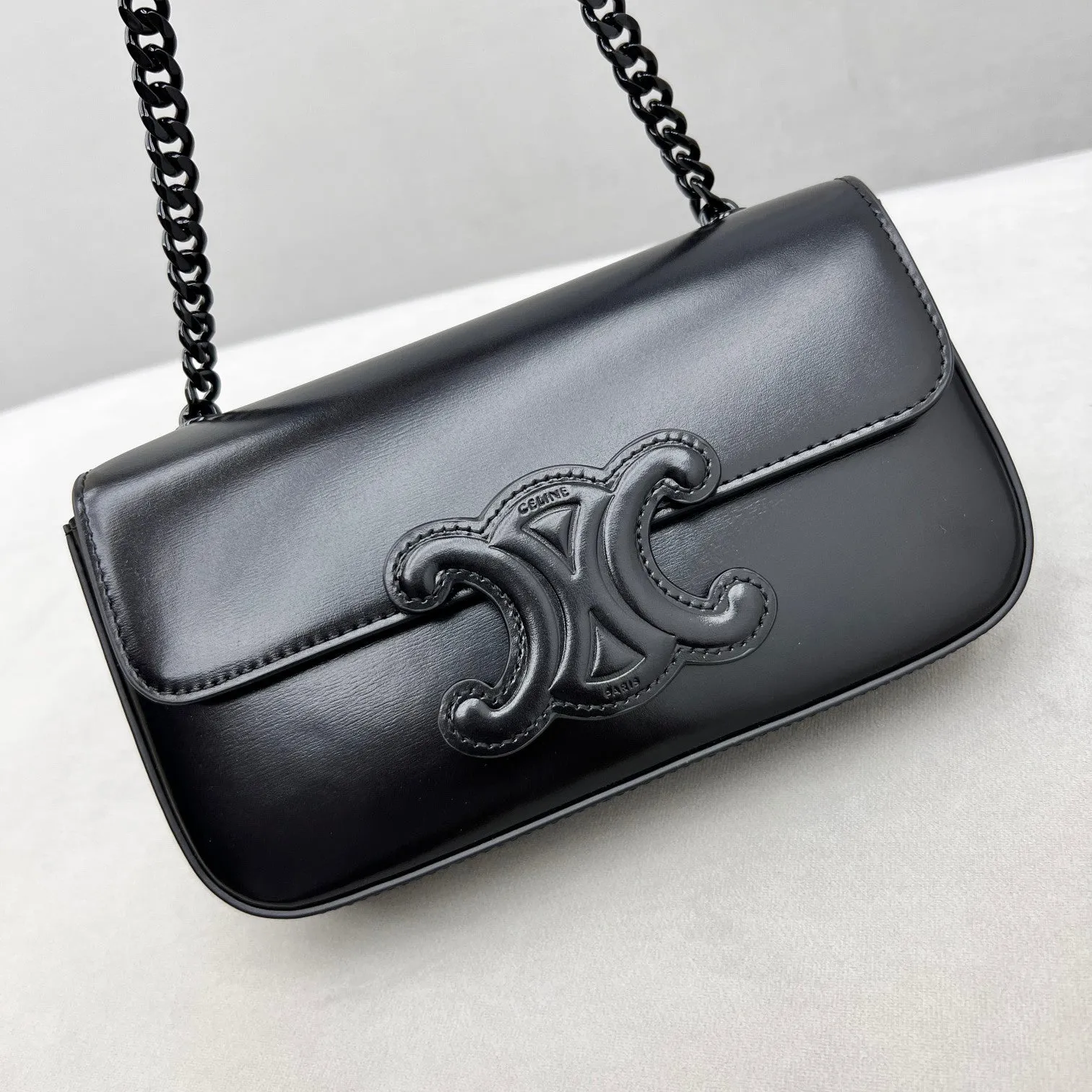 CE Chain Shoulder Bag Triomphe Black For Women 8in/20.5cm 197993EQJ.38NN