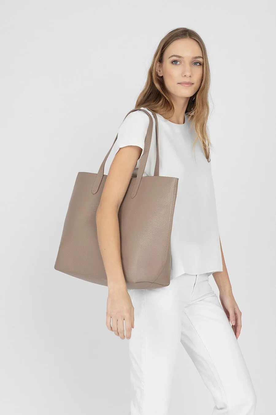 Classic Structured Leather Tote