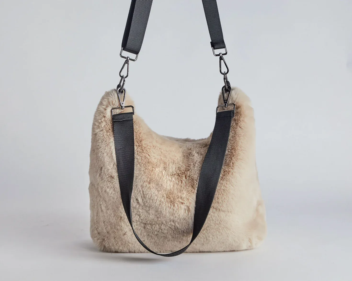 DEAa the label Slouch Bag