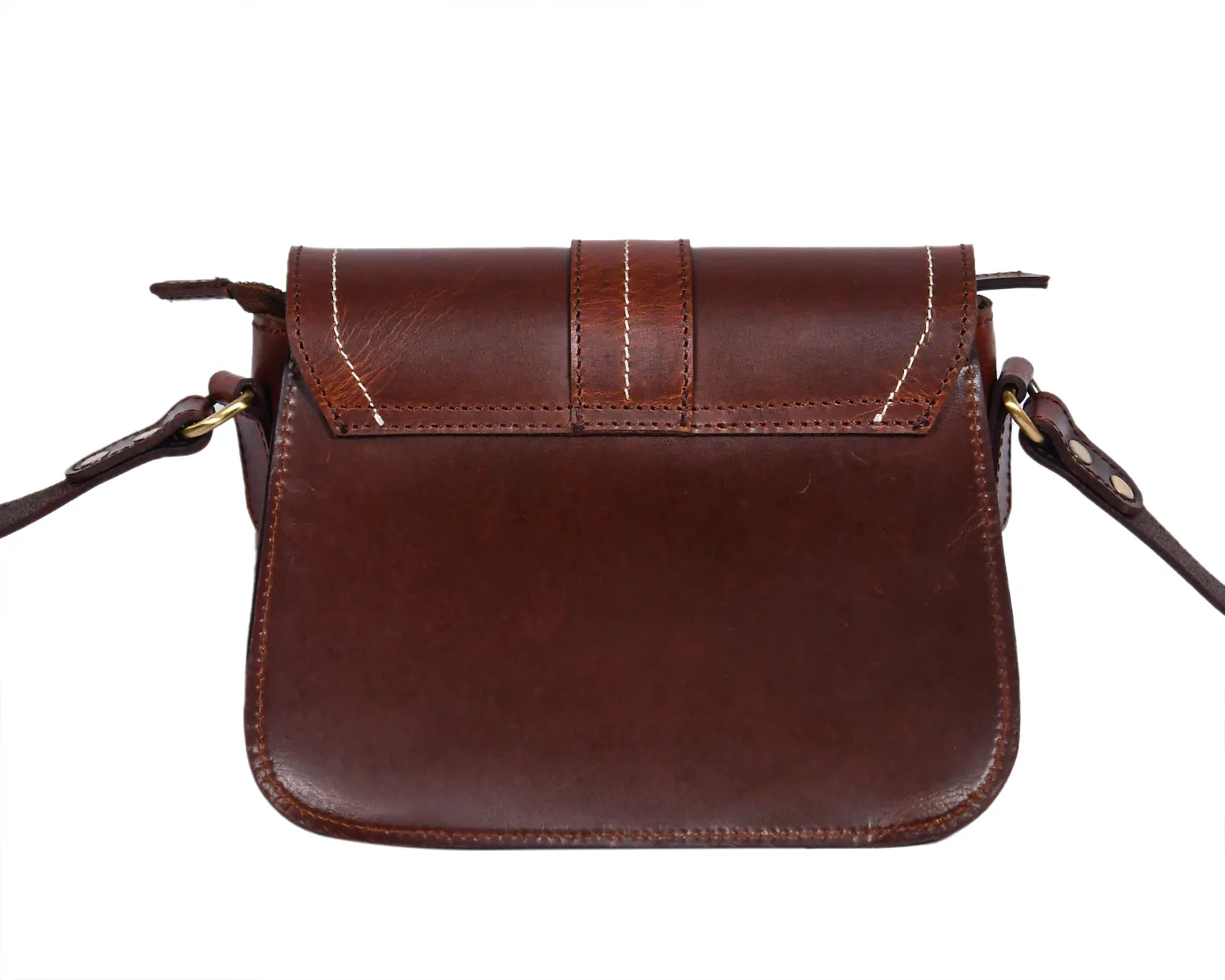 Elevate Your Style with our Brown Leather Sling Bag – The Perfect Fashion Accessory. Art: BG-1459