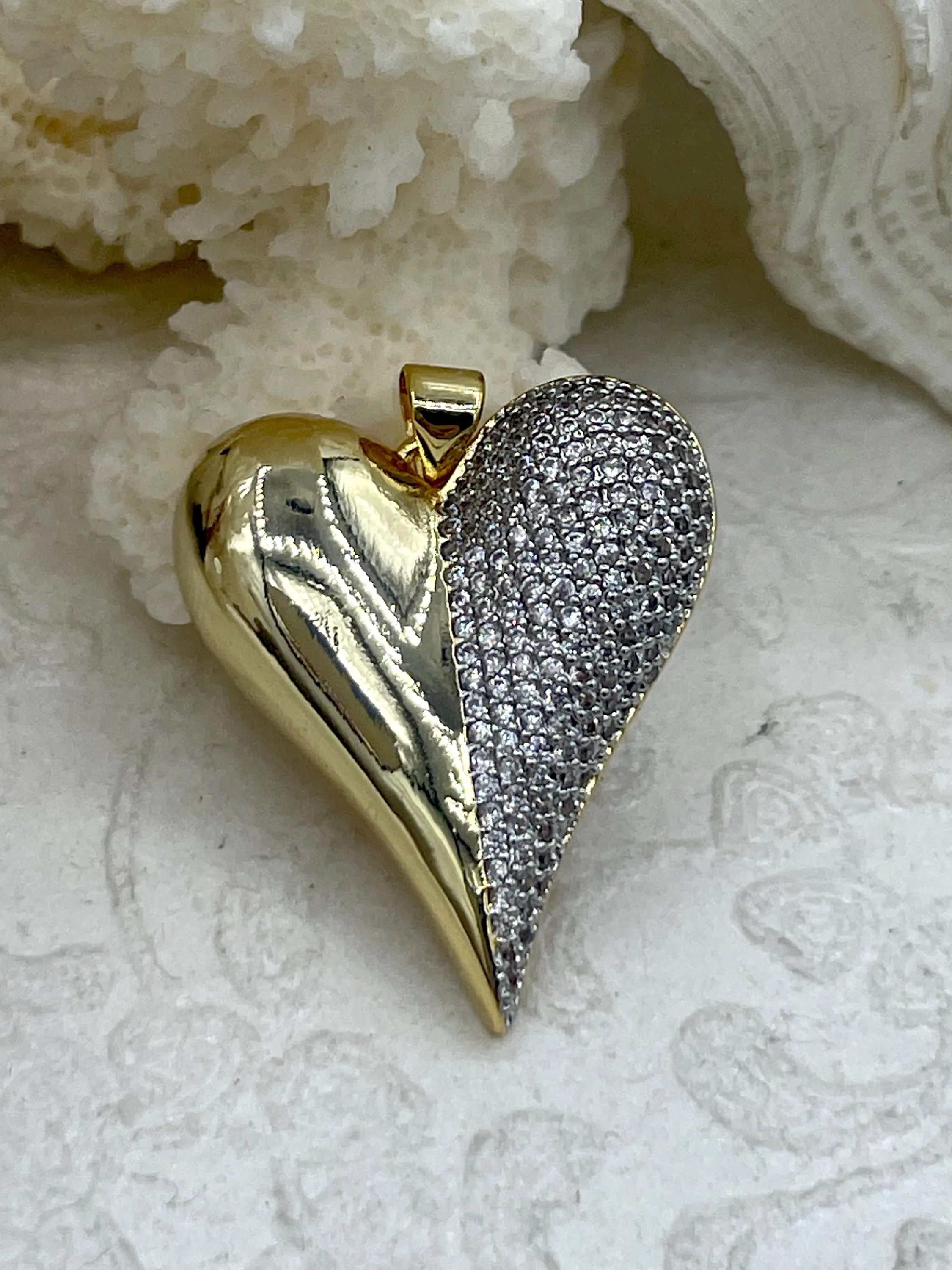 Gold Heart CZ Pave Charm, Cubic Zirconia charm, 30mm x 25mm x 5mm, Brass Heart Charm, Gold Plated Brass, clear CZ, Fast Ship