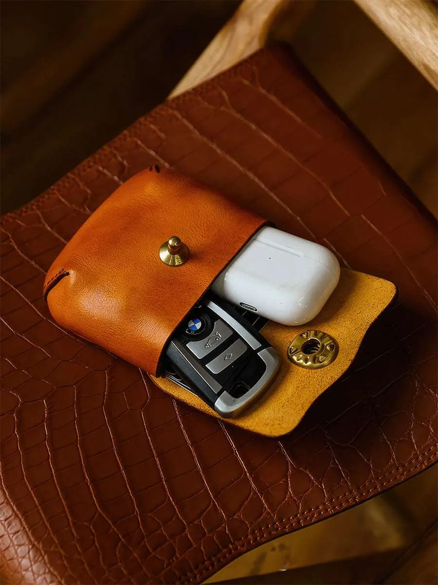 Retro Handmade Genuine Leather Pouch