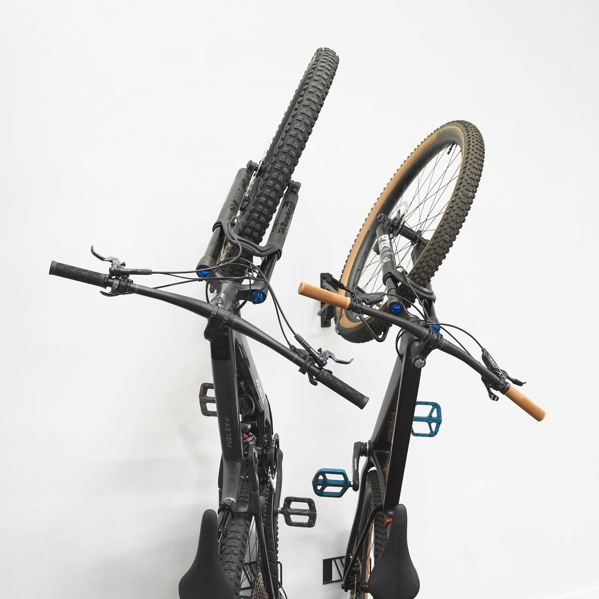 SwivelStow No-Lift Mountain Bike Rack